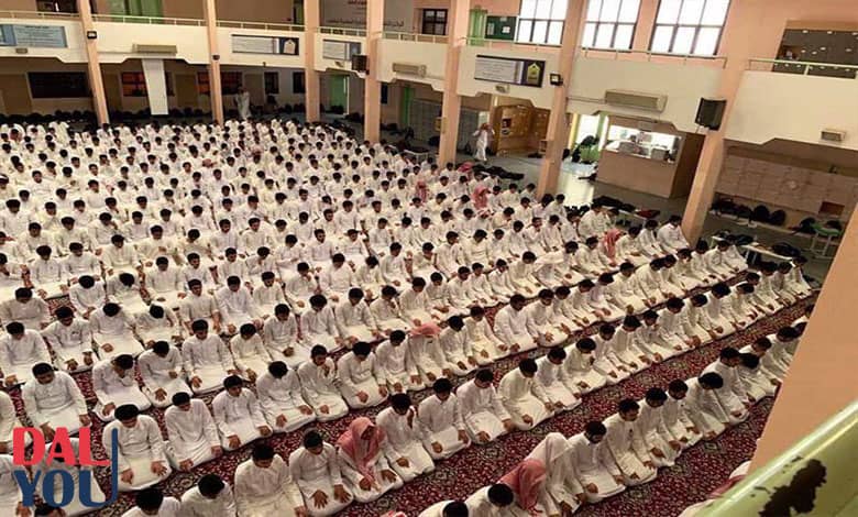 حكم صلاة الجماعة والخلاف بين العلماء حكم صلاة الجماعة والخلاف بين العلماء